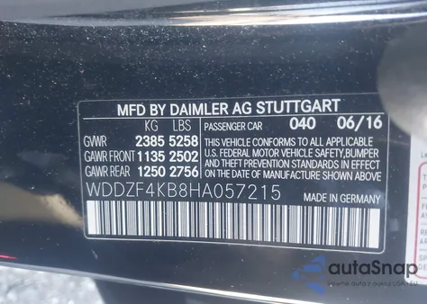 2017 Mercedes-Benz E 300 4Matic из США, поврежденный, VIN WDDZF4KB8HA057215